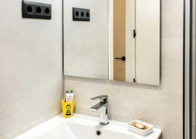 instalar muebles bano a medida madrid