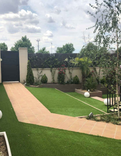 reforma jardin con desnivel madrid