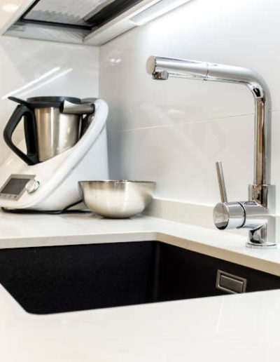 renovar griferia cocina majadahonda